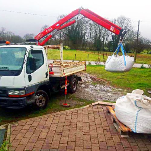 Damien Burdet : Livraison à domicile de pierres décoratives
